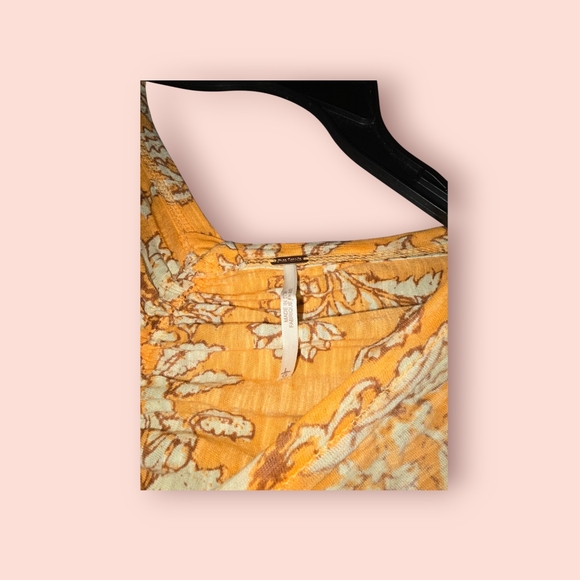 Free People Say The Word Cropped Top - Ruched Floral Boho Blouse Orange V-neck - Picture 3 of 3